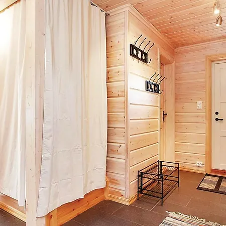 Three-bedroom Holiday Mykland With A Fireplace 01 Сasa de vacaciones Vegusdal